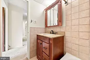 1030 E Lancaster Ave, Bryn Mawr, PA 19010 - Photo 15
