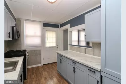 16 Cedar Street, Marcus Hook, PA 19061 - Photo 5