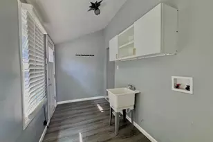 906 Cedar Ave, Darby, PA 19023 - Photo 9