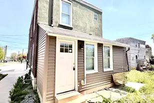 906 Cedar Ave, Darby, PA 19023 - Photo 3