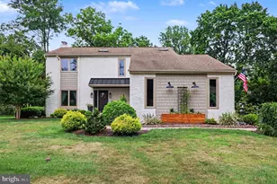 25 E Knowlton Rd, Media, PA 19063 - Photo 1