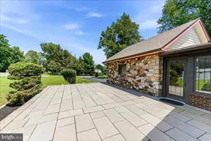 2732 Old Cedar Grove Rd, Broomall, PA 19008 - Photo 11