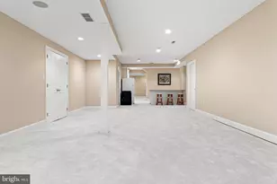 225 E Laurier Pl, Bryn Mawr, PA 19010 - Photo 43