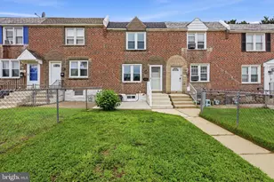 205 W Washington Ave, Clifton Heights, PA 19018 - Photo 1