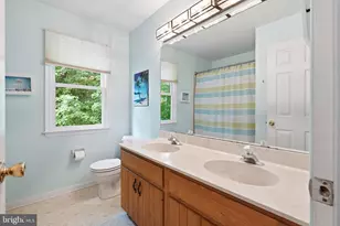 1137 Red Oak Dr, Garnet Valley, PA 19060 - Photo 21