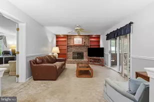 1137 Red Oak Dr, Garnet Valley, PA 19060 - Photo 13