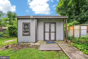 10 5th St, Brookhaven, PA 19015 - Photo 29
