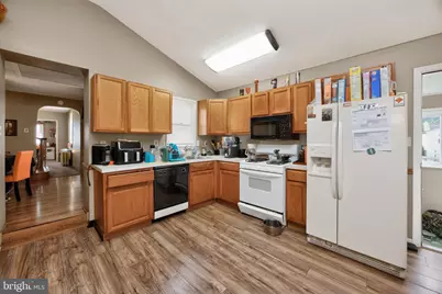 6 5th Street, Brookhaven, PA 19015 - Photo 3
