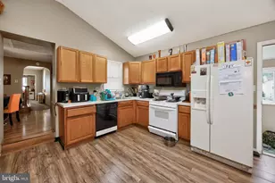 6 5th St, Brookhaven, PA 19015 - Photo 3