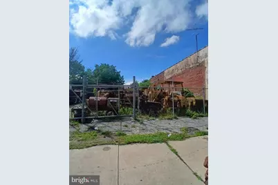 1023 W 9th Street, Chester, PA 19013 - Photo 3