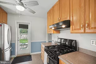 908 E Haverford Rd, Bryn Mawr, PA 19010 - Photo 9