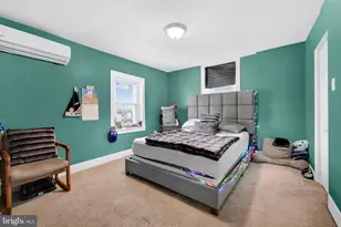 402 Market St, Marcus Hook, PA 19061 - Photo 15