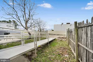 402 Market St, Marcus Hook, PA 19061 - Photo 25