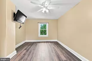 733 Main St, Brookhaven, PA 19015 - Photo 25