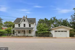 733 Main St, Brookhaven, PA 19015 - Photo 1
