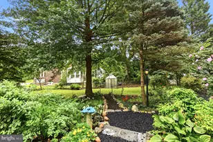 733 Main St, Brookhaven, PA 19015 - Photo 33
