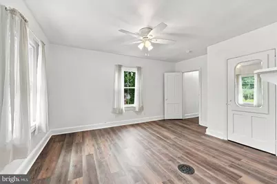 733 Main Street, Brookhaven, PA 19015 - Photo 19