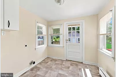242 Virginia Avenue, Folsom, PA 19033 - Photo 11