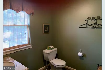 918 N Providence Road, Media, PA 19063 - Photo 13