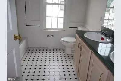 219 Wayne Avenue, Lansdowne, PA 19050 - Photo 31