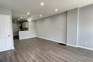 103 Thurlow St, Chester, PA 19013 - Photo 3