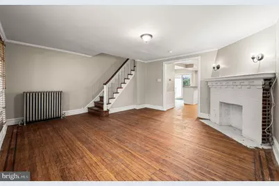208 E Essex Avenue, Lansdowne, PA 19050 - Photo 3