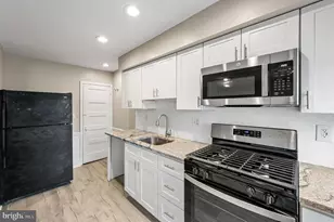 208 E Essex Ave, Lansdowne, PA 19050 - Photo 9