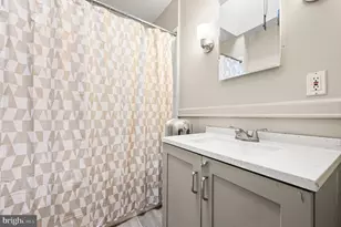 208 E Essex Ave, Lansdowne, PA 19050 - Photo 15