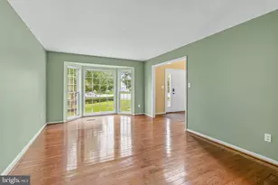 12 Huntingdon Ct, Upper Chichester, PA 19061 - Photo 7