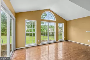 12 Huntingdon Ct, Upper Chichester, PA 19061 - Photo 17