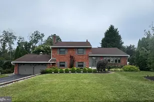 609 Hillside Ave, Brookhaven, PA 19015 - Photo 3