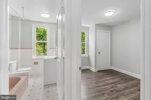 7052 Aberdeen Rd, Upper Darby, PA 19082 - Photo 17