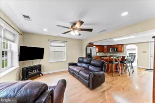 4110 Naamans Creek Rd, Upper Chichester, PA 19061 - Photo 11