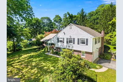 416 Yorkshire Road, Bryn Mawr, PA 19010 - Photo 1