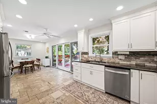 416 Yorkshire Rd, Bryn Mawr, PA 19010 - Photo 11