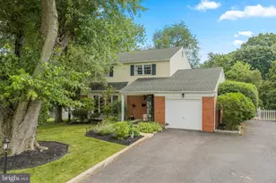 217 Hemlock Ln, Springfield, PA 19064 - Photo 9