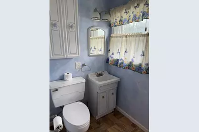 23 W Woodland Avenue, Springfield, PA 19064 - Photo 13