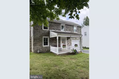 23 W Woodland Avenue, Springfield, PA 19064 - Photo 3