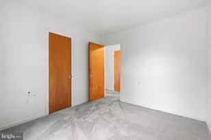 201 Summit Ave, Glenolden, PA 19036 - Photo 13
