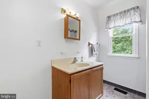 201 Summit Ave, Glenolden, PA 19036 - Photo 17