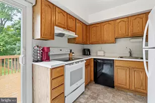 201 Summit Ave, Glenolden, PA 19036 - Photo 9