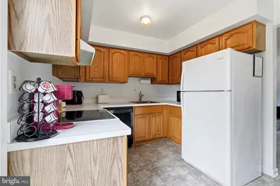201 Summit Avenue, Glenolden, PA 19036 - Photo 9