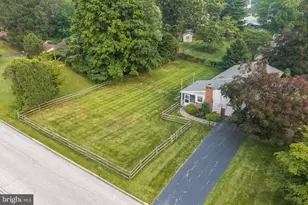 420 Bishop Hollow Rd, Newtown Square, PA 19073 - Photo 33