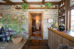 1010 Crest Rd, Wynnewood, PA 19096 - Photo 9