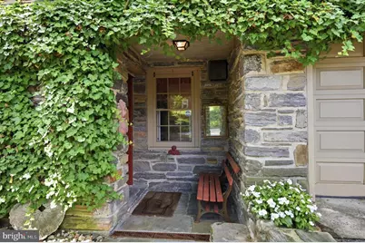 1010 Crest Road, Wynnewood, PA 19096 - Photo 3