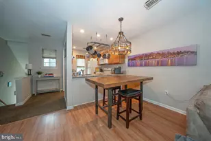 421 Derry Dr, Aston, PA 19014 - Photo 9