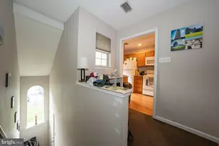 421 Derry Dr, Aston, PA 19014 - Photo 3
