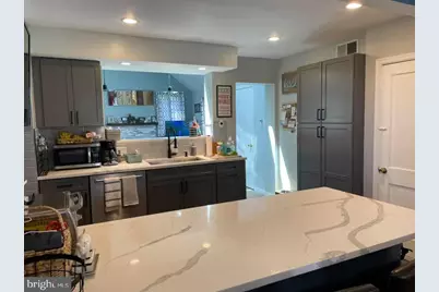 18 N Malin Road, Broomall, PA 19008 - Photo 3