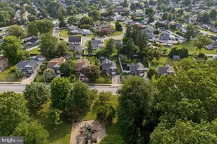 18 N Malin Rd, Broomall, PA 19008 - Photo 35