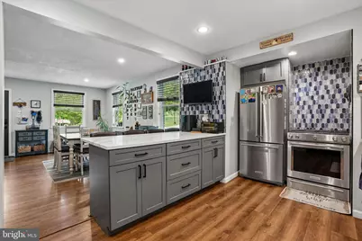 18 N Malin Road, Broomall, PA 19008 - Photo 3